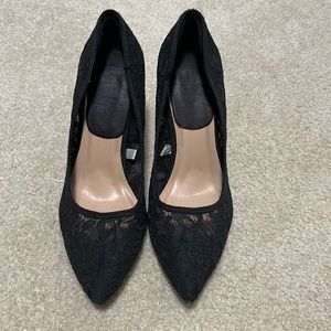 Lace Heel Never worn 8 wide